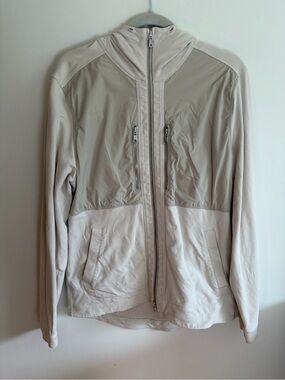LULULEMON - size medium Men's Dispatch Hoodie.